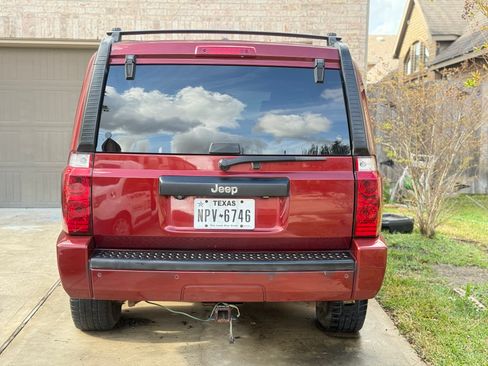 Used 2008 Jeep Commander Sport image 6