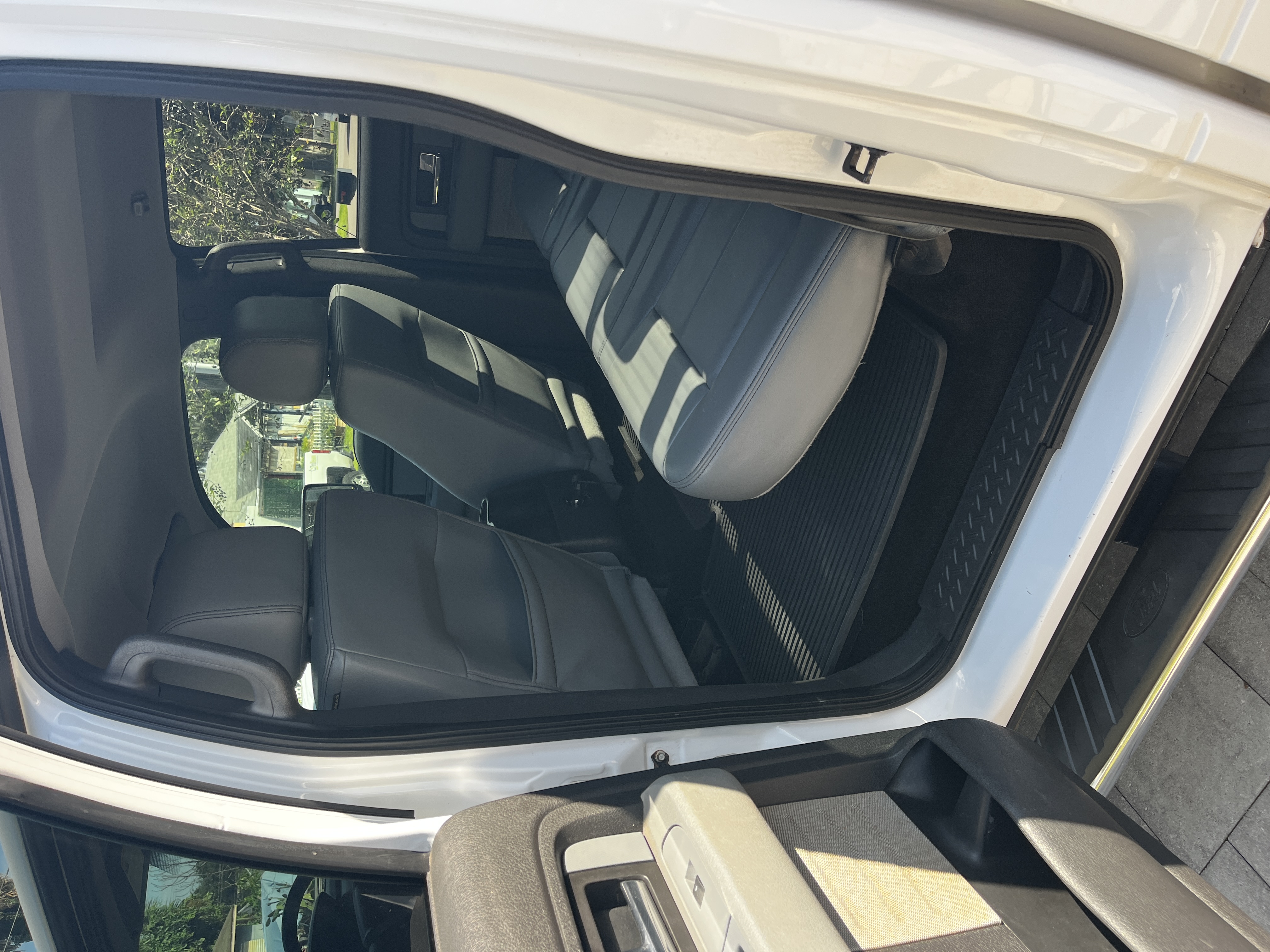 Used 2014 Ford F150 XLT w/ Equipment Group 302A Luxury RWD image 9