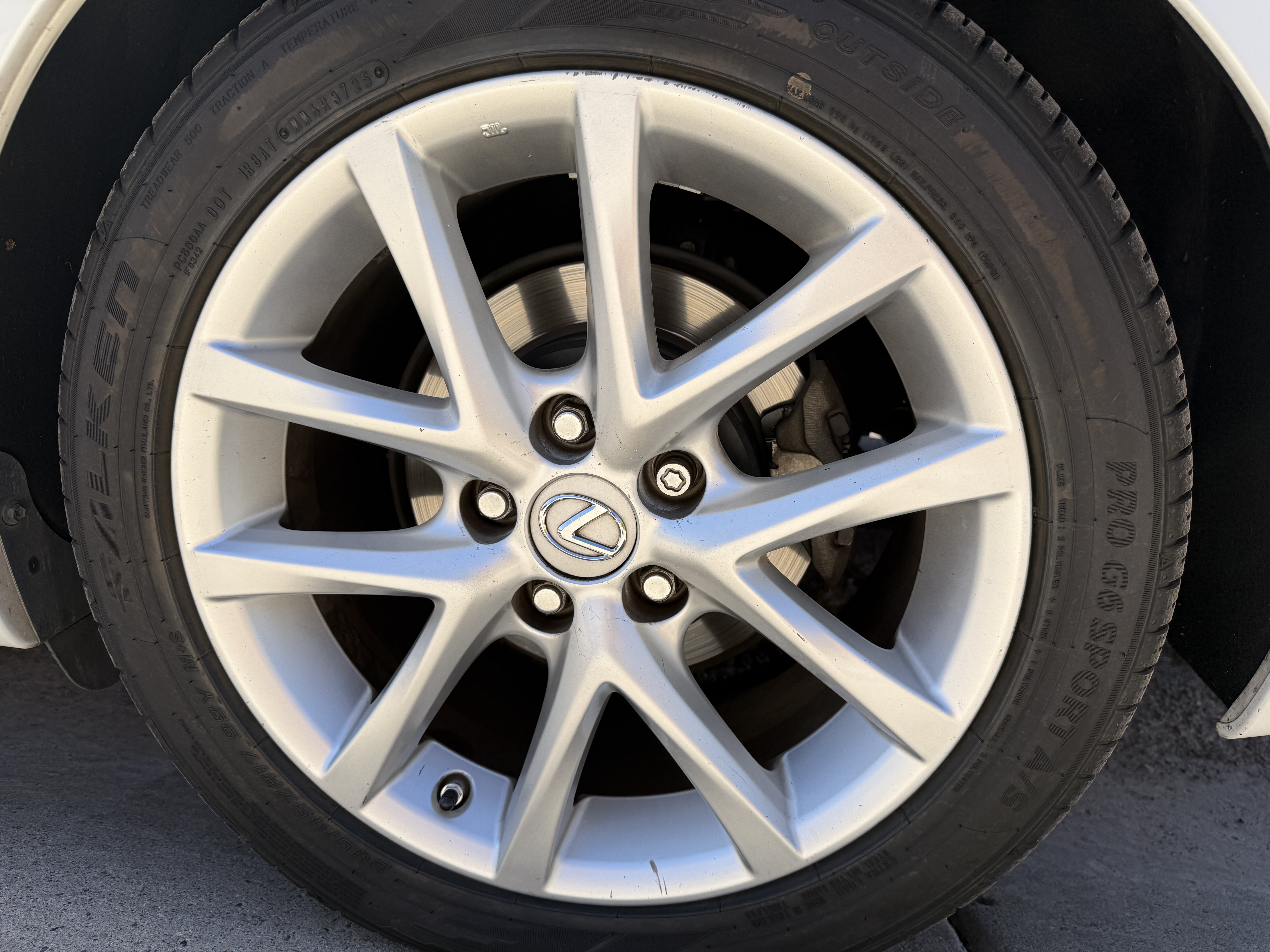 Used 2011 Lexus IS 250 w/ Premium Pkg Value Edition RWD image 10