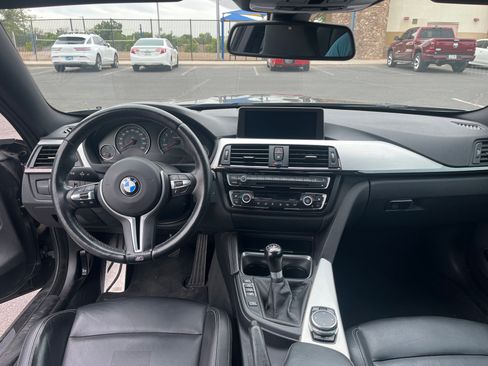 Used 2015 BMW M4 Coupe RWD image 8
