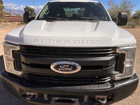 Used 2017 Ford F250 XL image 2