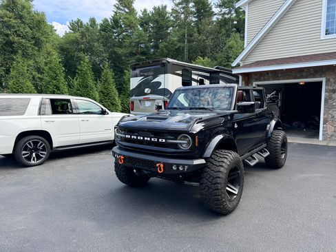 Used 2023 Ford Bronco Outer Banks image 13