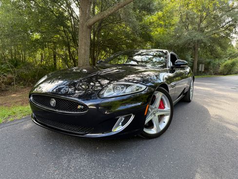 Used 2012 Jaguar XKR R RWD image 2
