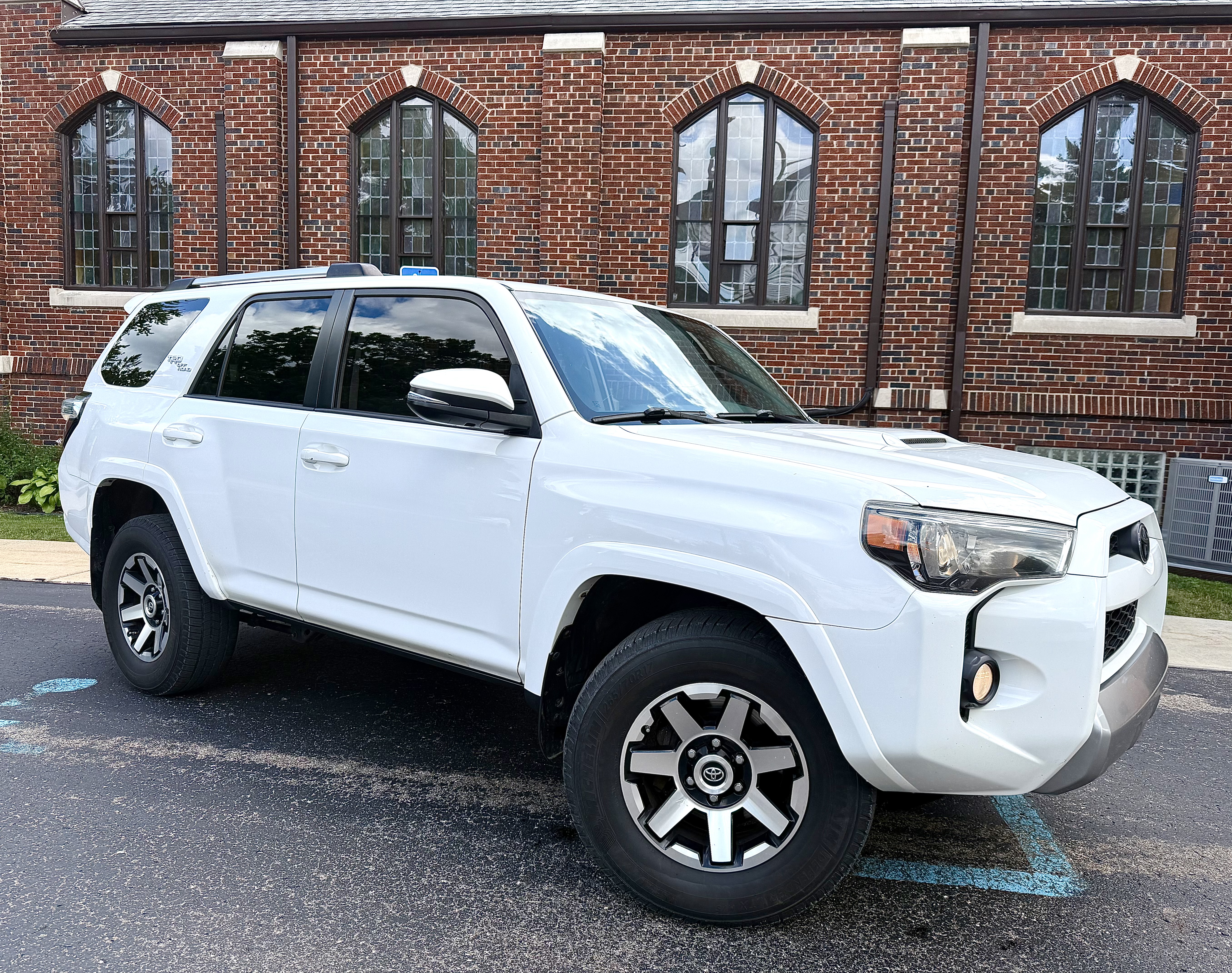 Used 2017 Toyota 4Runner TRD Off-Road Premium AWD/4WD image 1