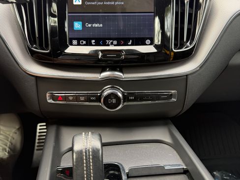 Used 2022 Volvo XC60 T8 Polestar w/ Protection Package Premier image 15