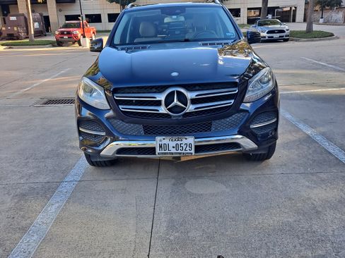 Used 2016 Mercedes-Benz GLE 350 image 2