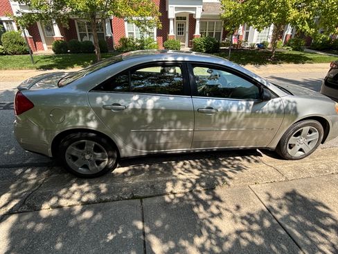 Used 2007 Pontiac G6 Sedan w/ Preferred Package FWD image 4