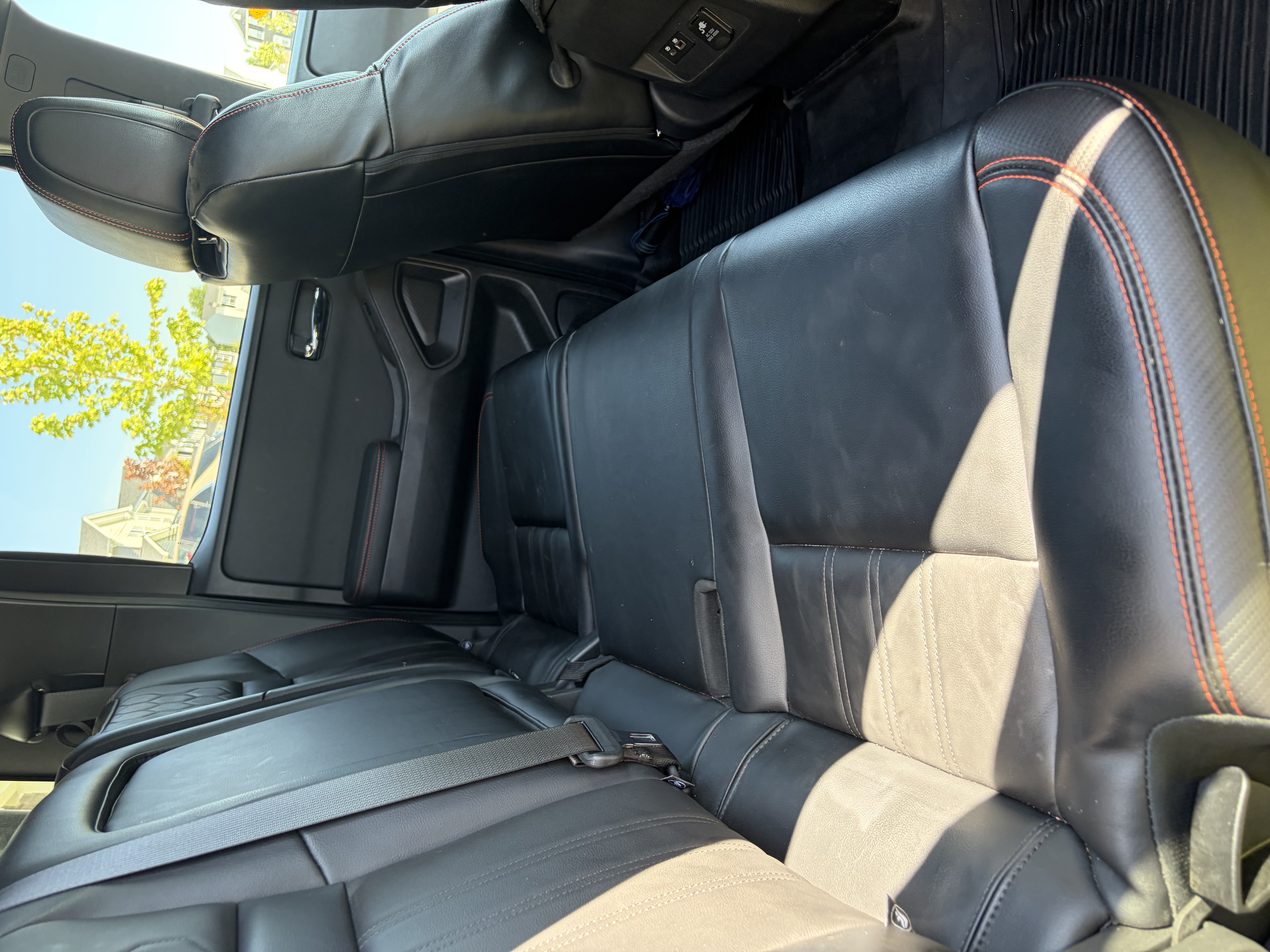 Used 2023 Nissan Frontier PRO-4X w/ Pro-4X Premium Package AWD/4WD image 12
