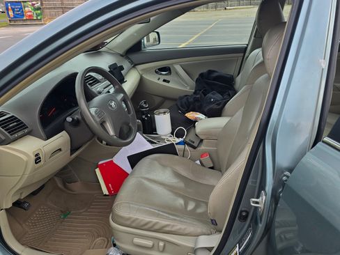 Used 2009 Toyota Camry LE image 9