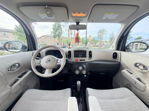 Used 2012 Nissan Cube 1.8 S w/ Interior Illumination Pkg image 13