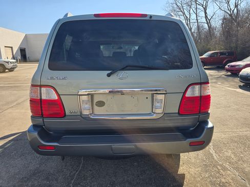 Used 2005 Lexus LX 470 4WD image 4