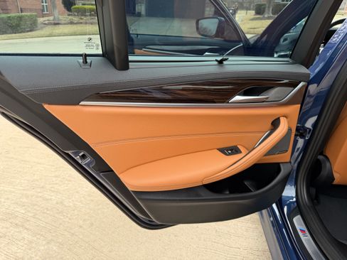 Used 2022 BMW 540i xDrive w/ Executive Package image 12