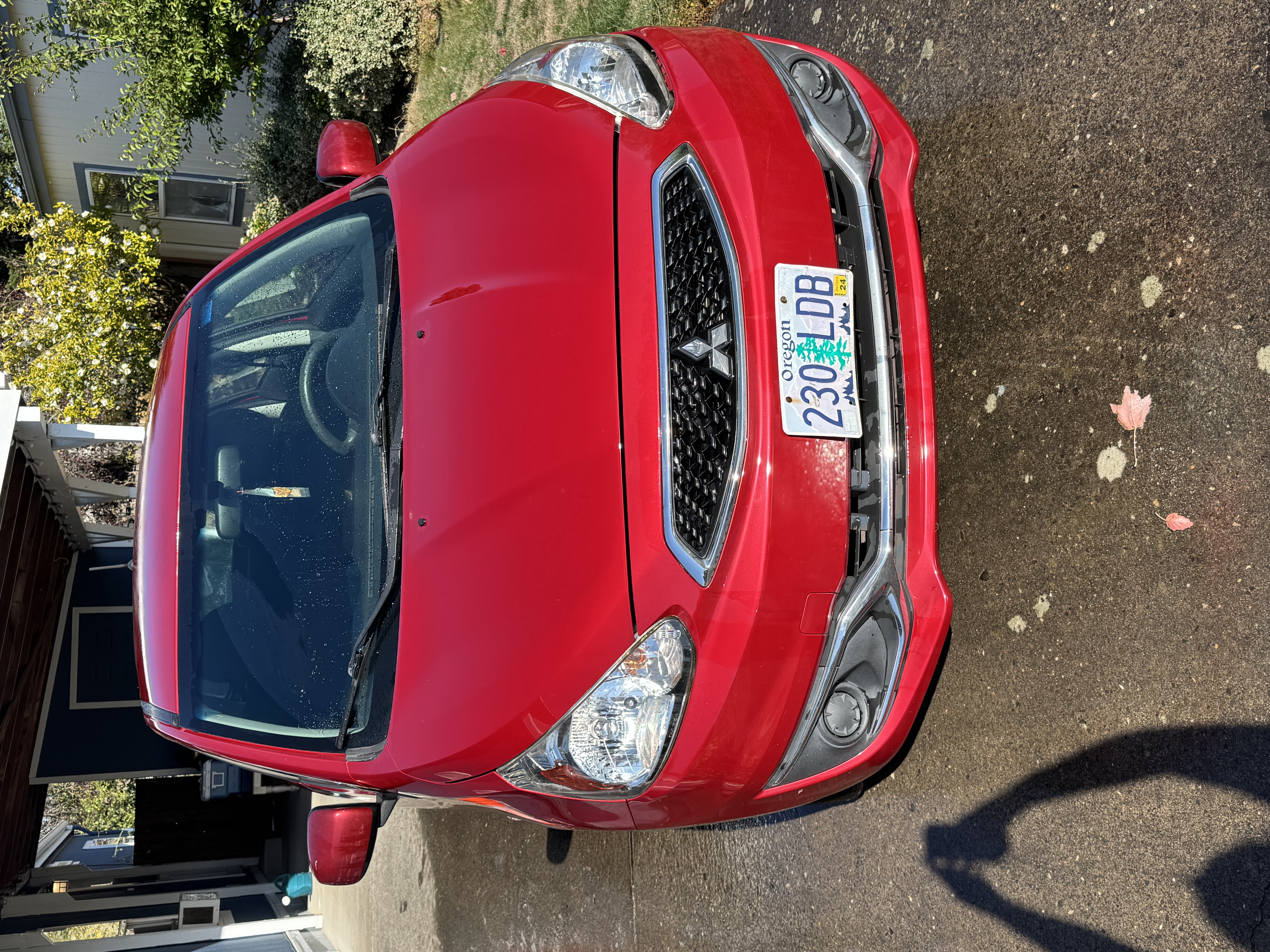 Used 2017 Mitsubishi Mirage ES FWD image 2