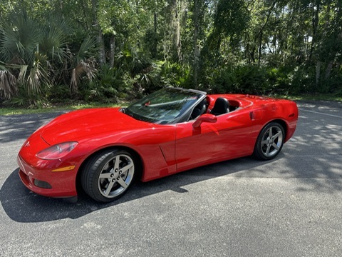 Used 2005 Chevrolet Corvette Convertible w/ Preferred Equipment Group RWD image 1
