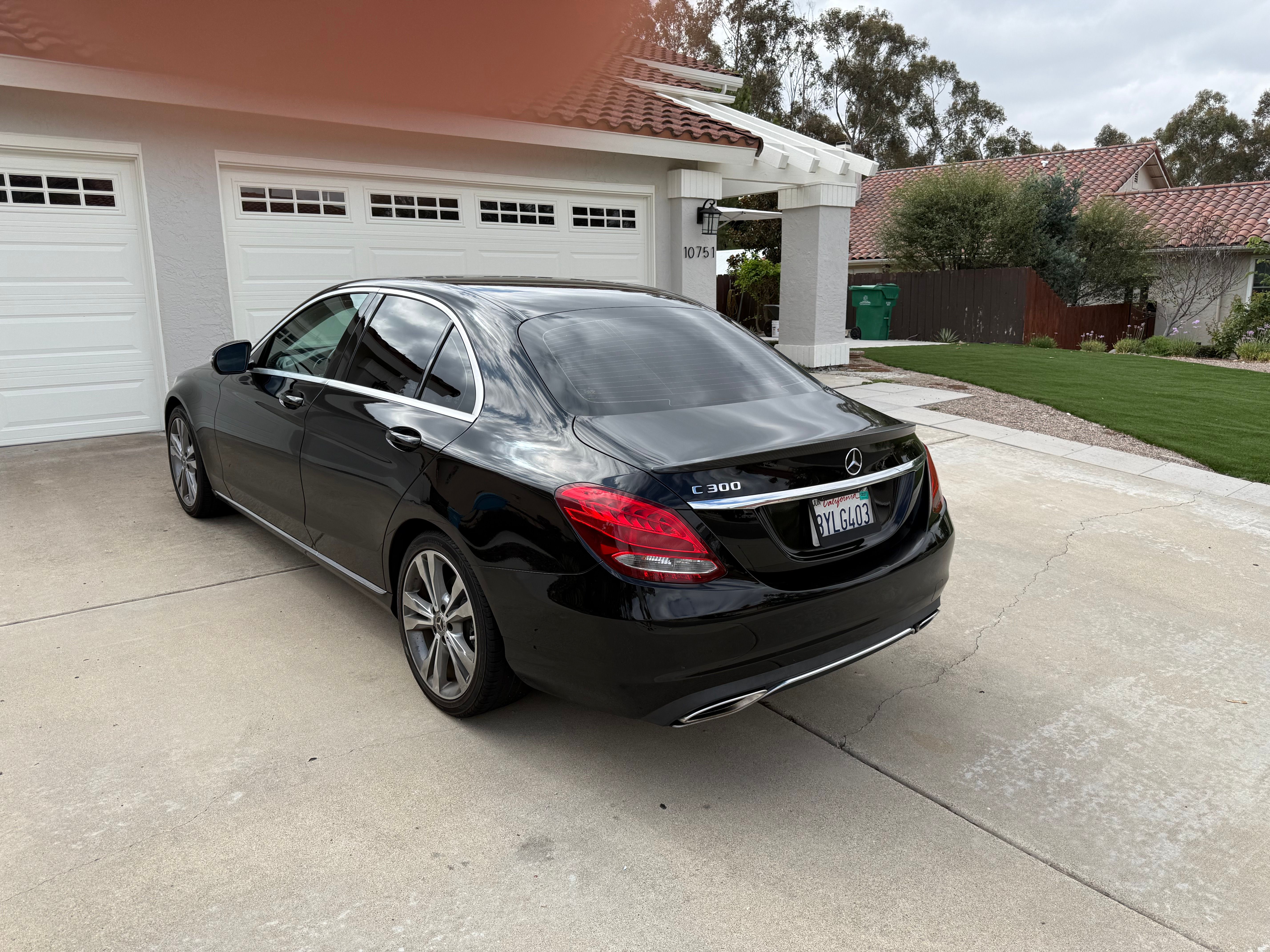 Used 2018 Mercedes-Benz C 300 Sedan image 2