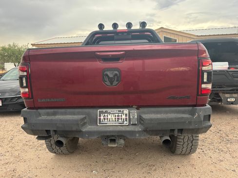 Used 2022 RAM 2500 Laramie AWD/4WD image 9