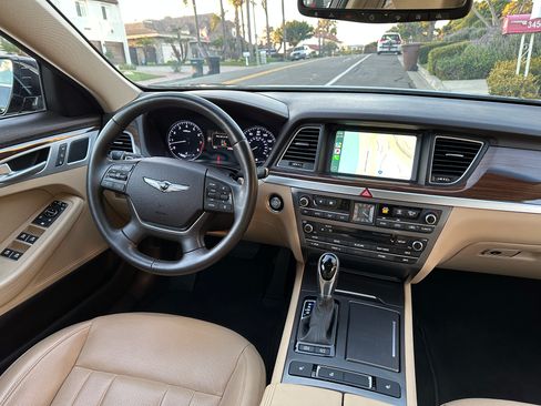 Used 2017 Genesis G80 3.8 image 18
