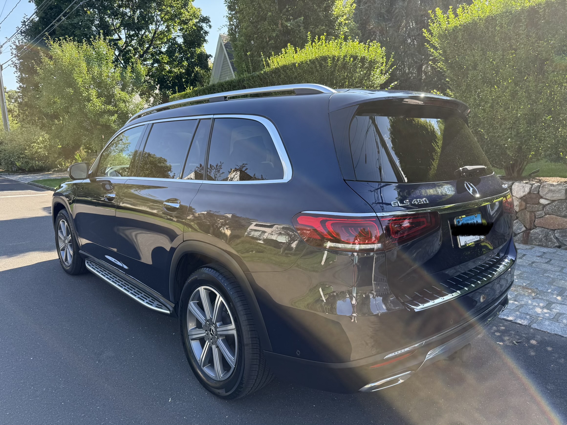 Used 2021 Mercedes-Benz GLS 450 4MATIC image 11