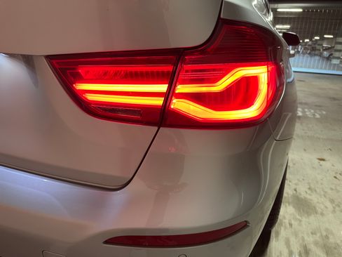 Used 2018 BMW 330i Gran Turismo xDrive image 31