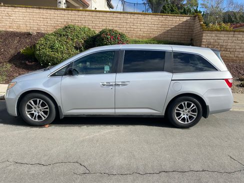 Used 2012 Honda Odyssey EX-L image 1