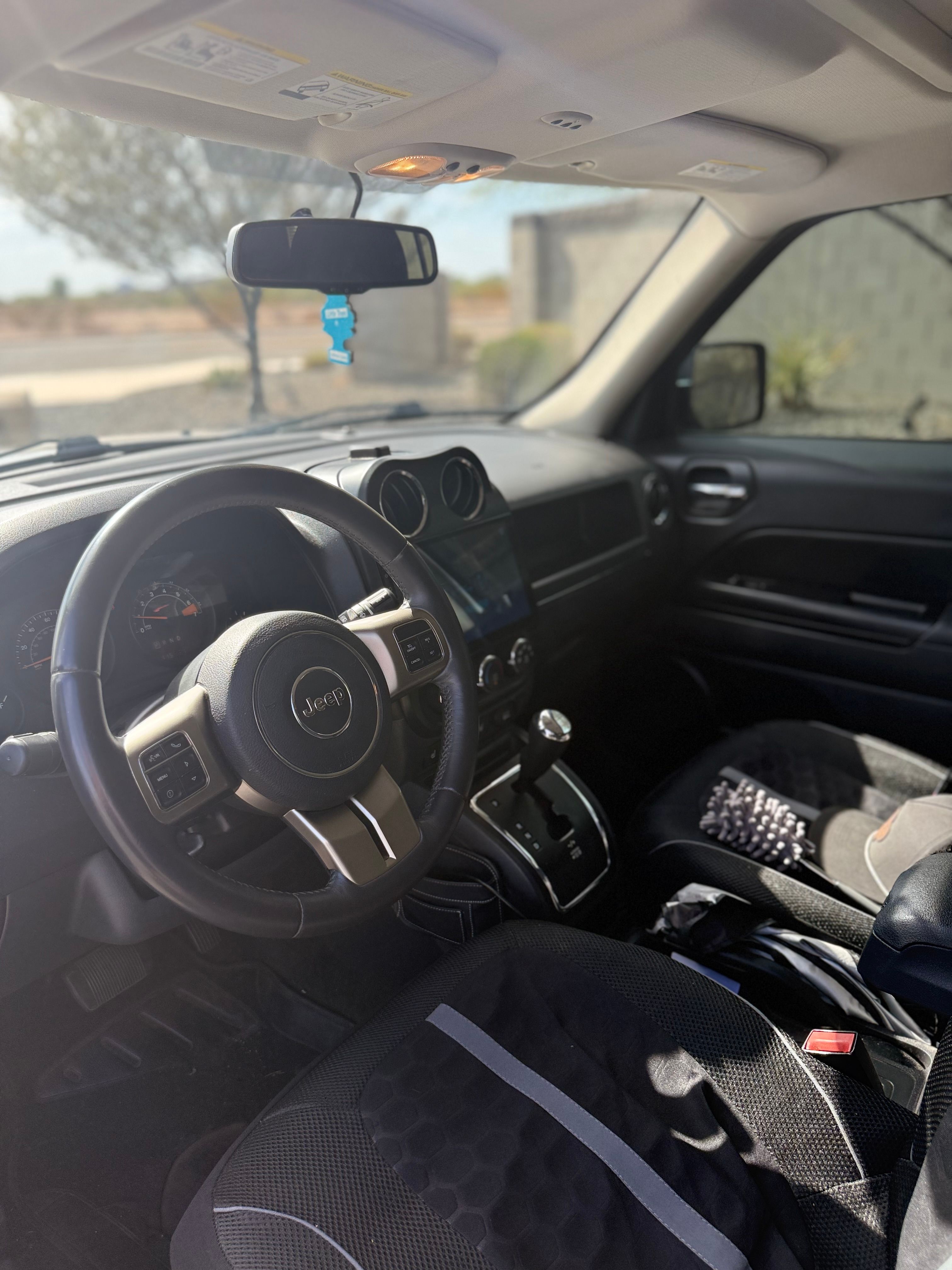 Used 2016 Jeep Patriot High Altitude FWD image 6