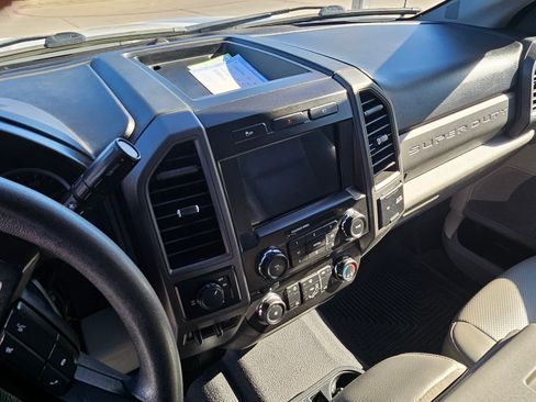 Used 2018 Ford F350 XL image 17