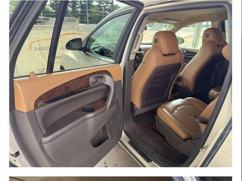 Used 2013 Buick Enclave Leather AWD/4WD image 8