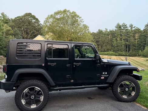 Used 2008 Jeep Wrangler Unlimited X image 4