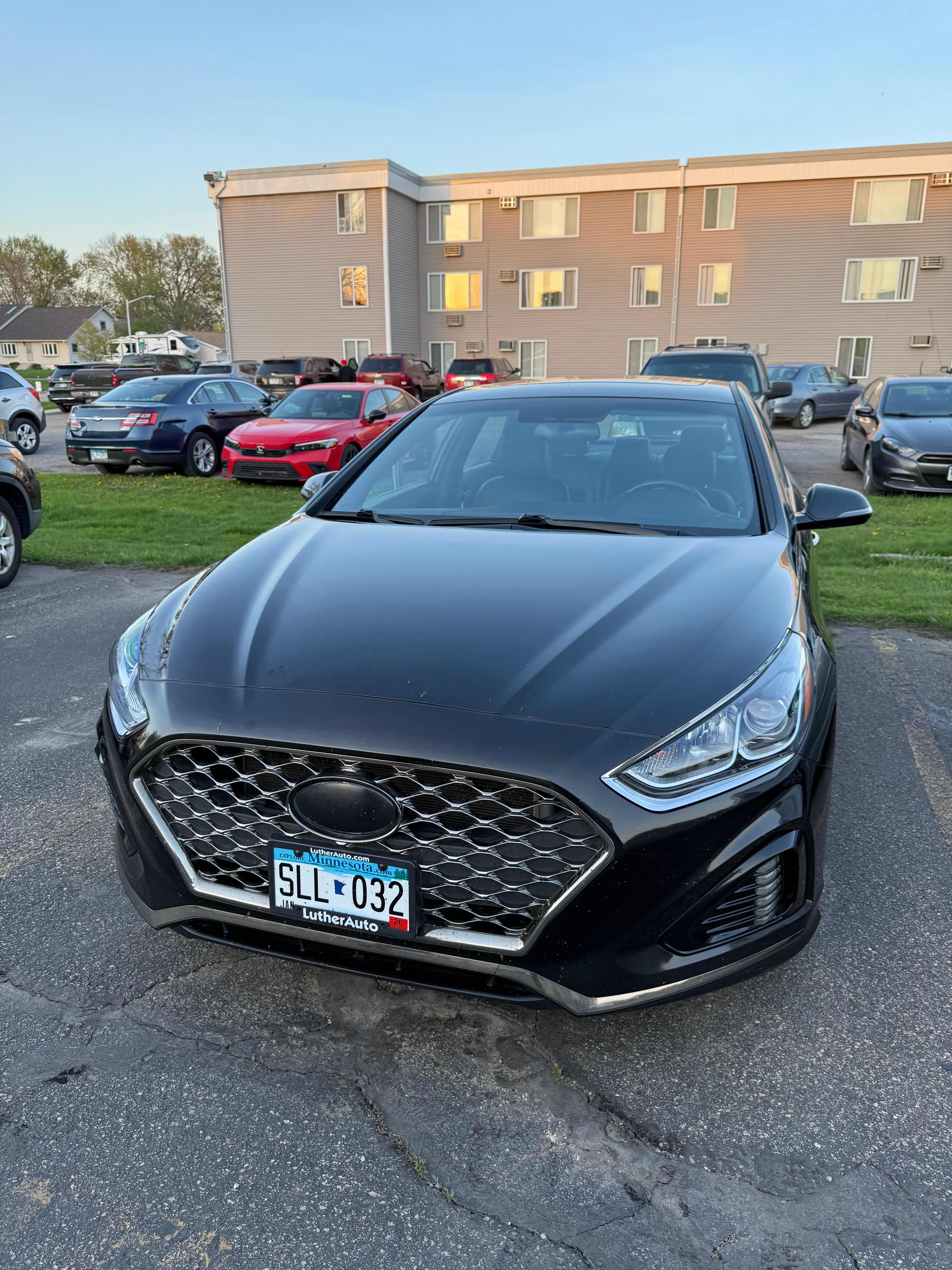 Used 2019 Hyundai Sonata Sport FWD image 1