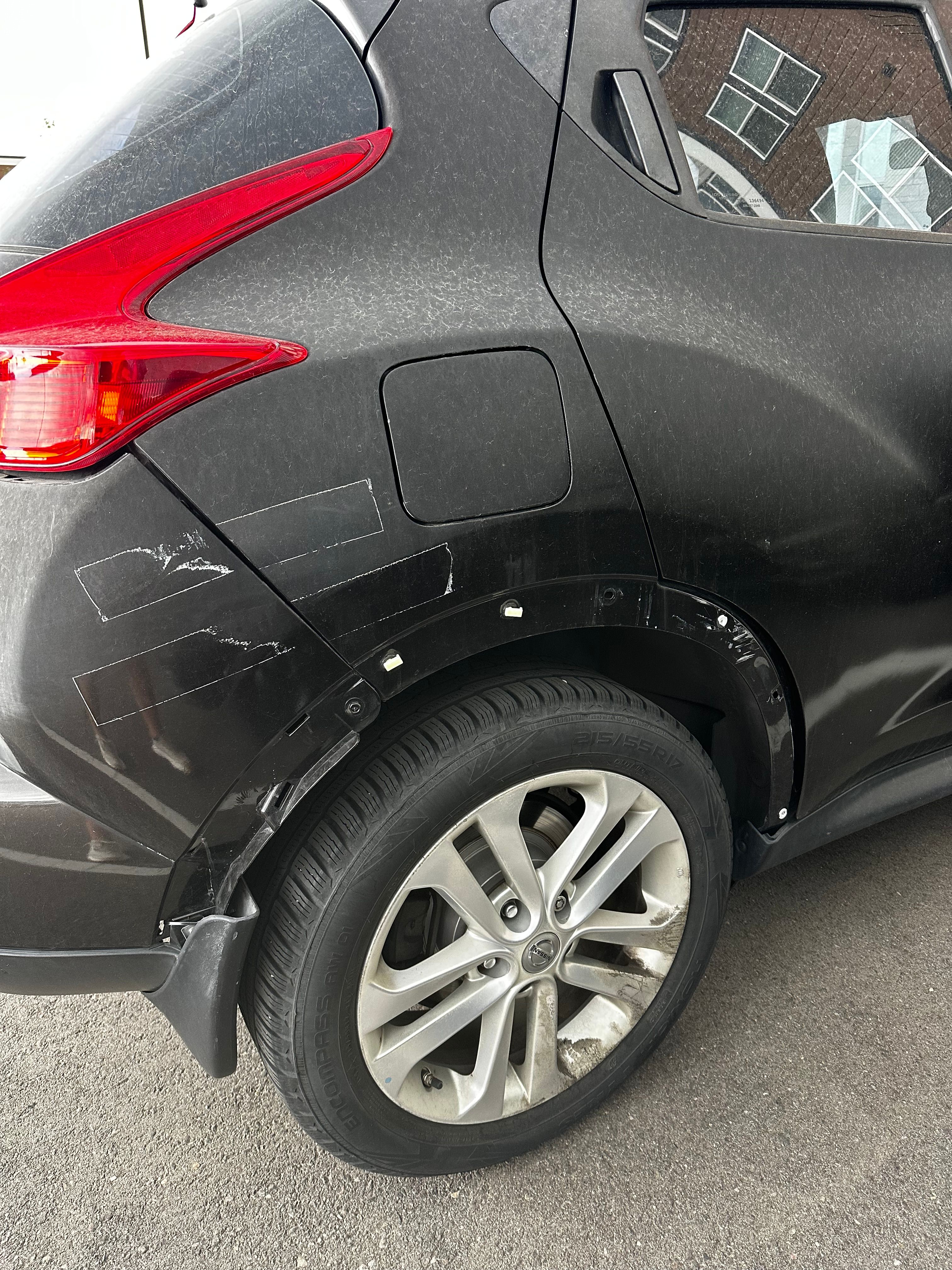 Used 2013 Nissan Juke S AWD/4WD image 12