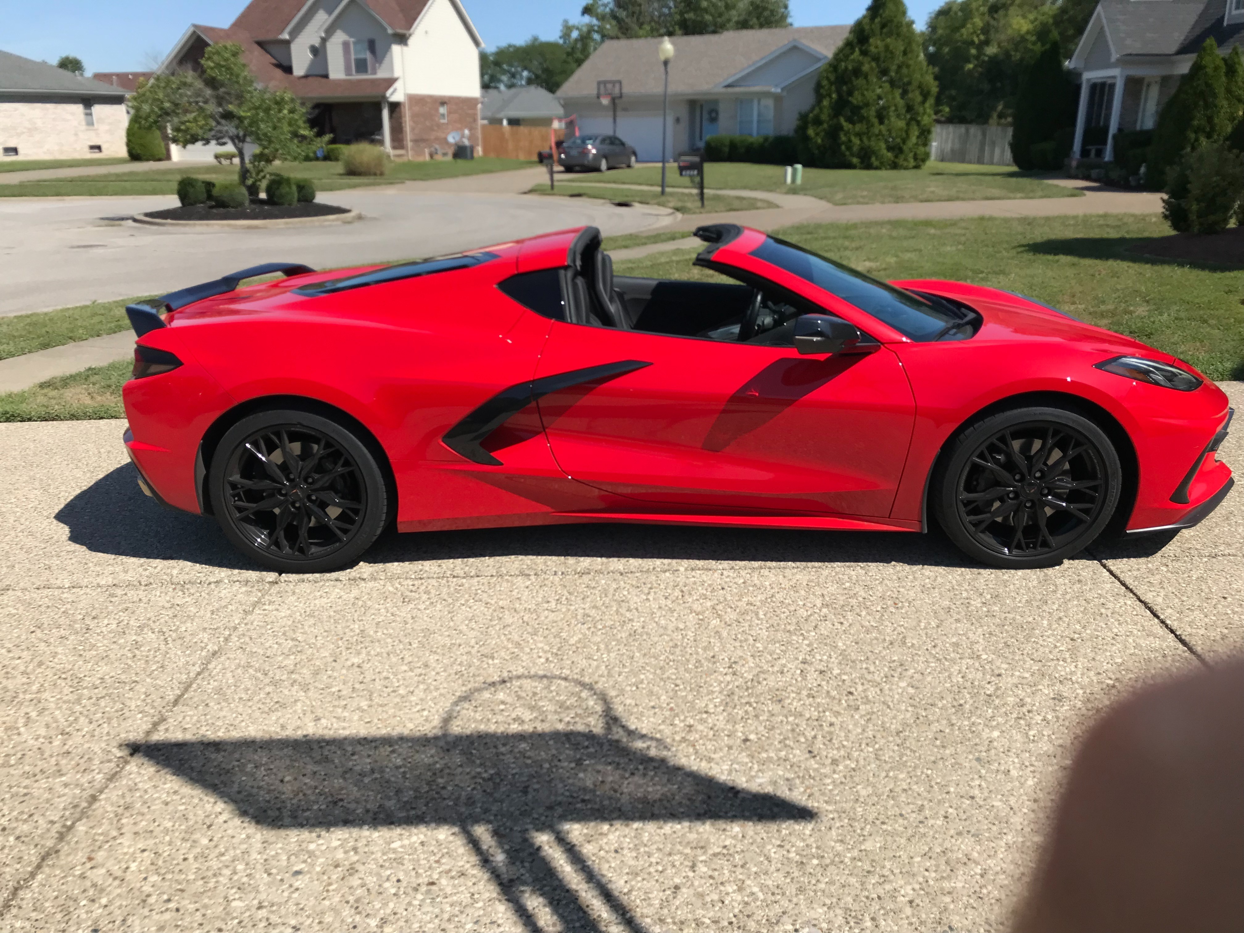 Used 2023 Chevrolet Corvette Stingray Coupe w/ Z51 Performance Package RWD image 1