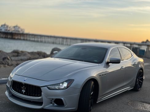 Used 2014 Maserati Ghibli RWD image 9