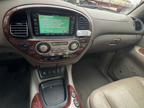 Used 2007 Toyota Sequoia Limited image 13