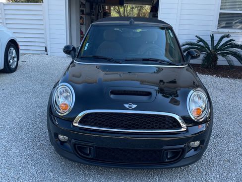 Used 2014 MINI Cooper S FWD image 6