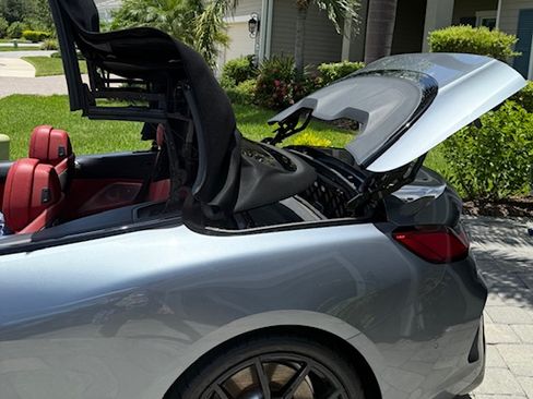 Used 2022 BMW 840i Convertible w/ Comfort Seating Package image 10