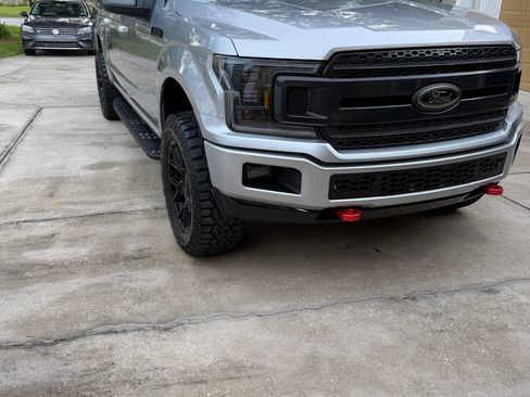 Used 2020 Ford F150 XLT w/ Equipment Group 302A Luxury AWD/4WD image 2