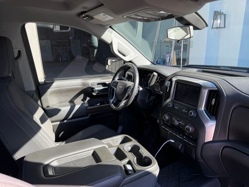 Used 2020 Chevrolet Silverado 1500 LT w/ All-Star Edition image 6