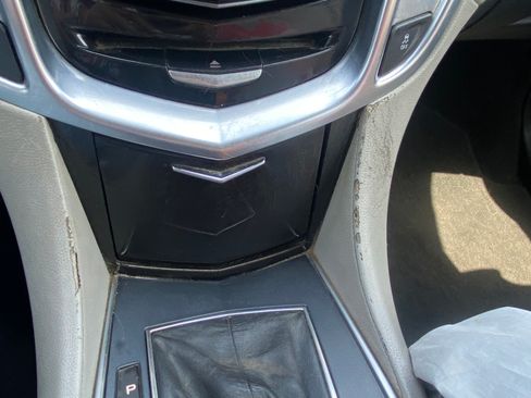Used 2014 Cadillac SRX Premium FWD image 17