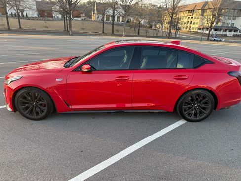 Used 2024 Cadillac CT5 V Blackwing w/ Driver Assist Package image 9