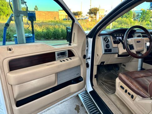 Used 2011 Ford F150 King Ranch w/ Off Road Pkg AWD/4WD image 13