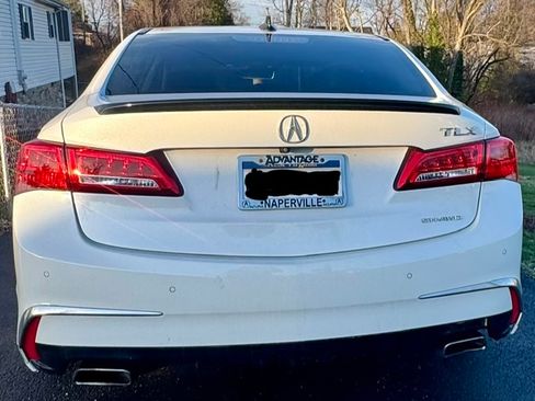 Used 2019 Acura TLX V6 SH-AWD w/ Advance Package image 2