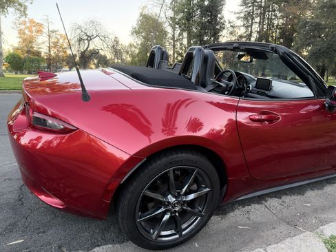 Used 2016 MAZDA MX-5 Miata Grand Touring image 10