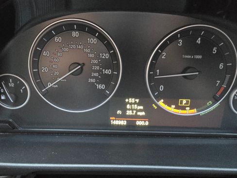 Used 2011 BMW 550i xDrive 550i xDrive Sedan 4D image 10