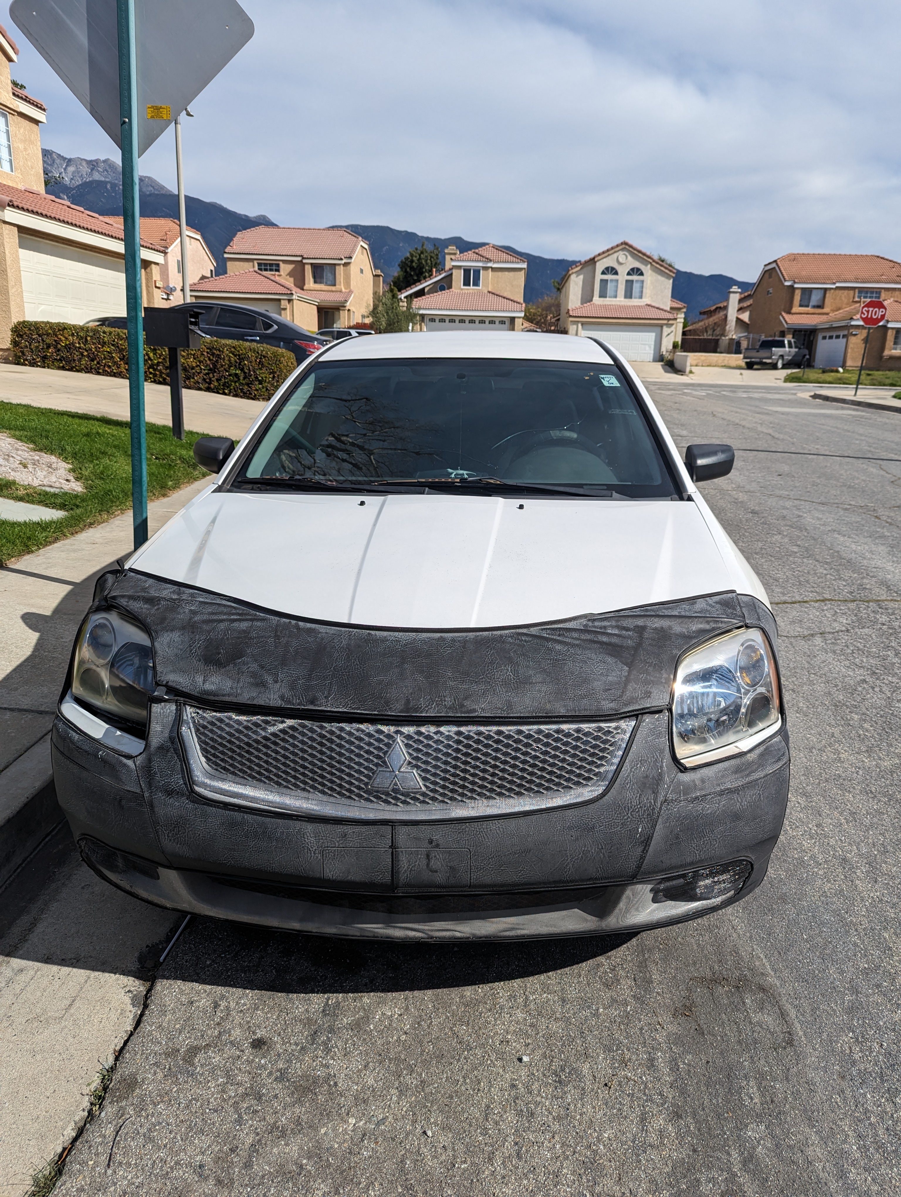 Used 2012 Mitsubishi Galant FWD image 2