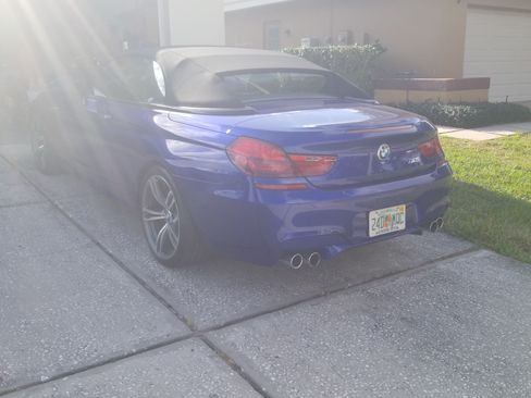 Used 2018 BMW M6 Convertible image 10