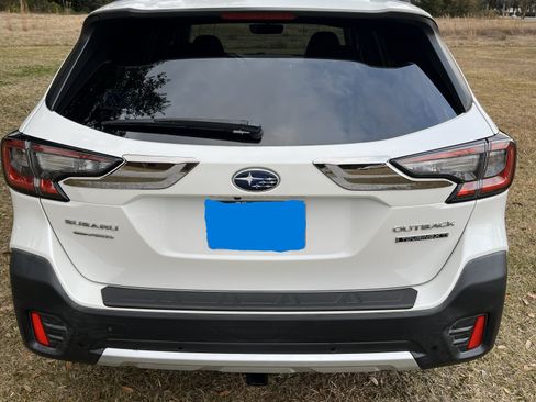 Used 2020 Subaru Outback Touring XT image 11