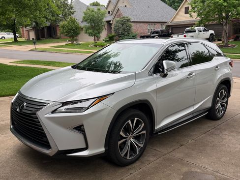 Used 2017 Lexus RX 350 F Sport FWD image 2