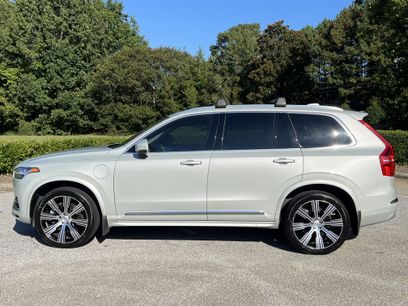 Used 2022 Volvo XC90 T8 Inscription w/ Lounge Package