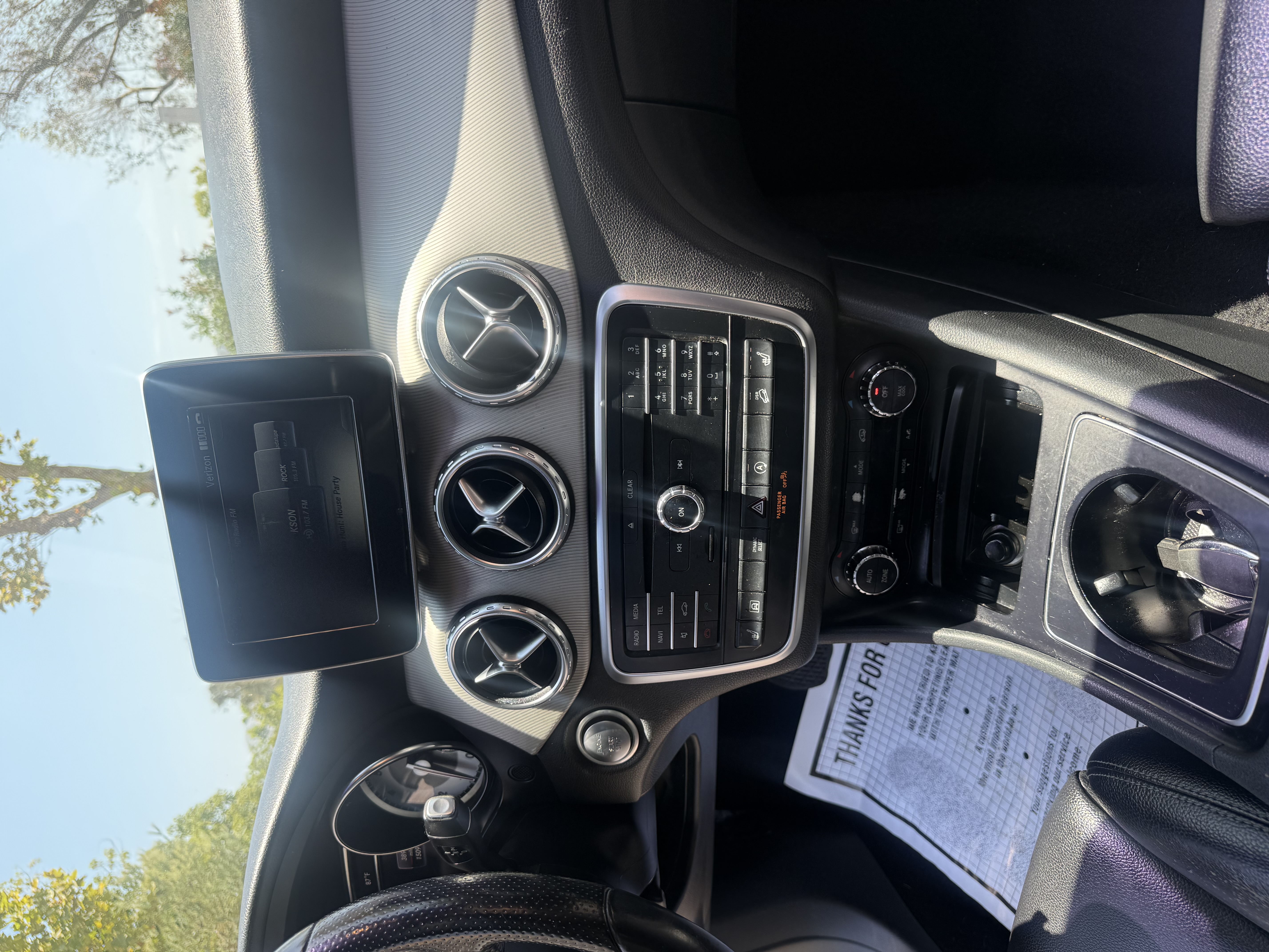 Used 2016 Mercedes-Benz GLA 250 4MATIC image 20