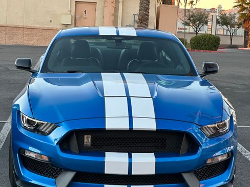 Used 2019 Ford Mustang Shelby GT350 w/ Technology Package RWD image 5
